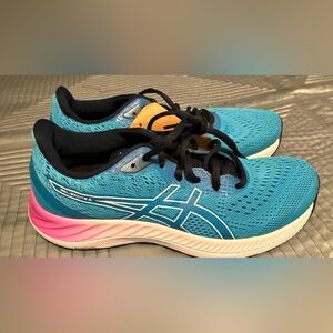 Asics Gel Excite 8 Sneakers Size 8.5 NEW